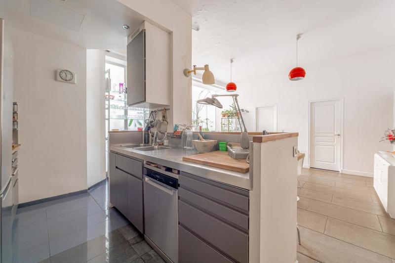 Loft - 352 m² - 5 pièces