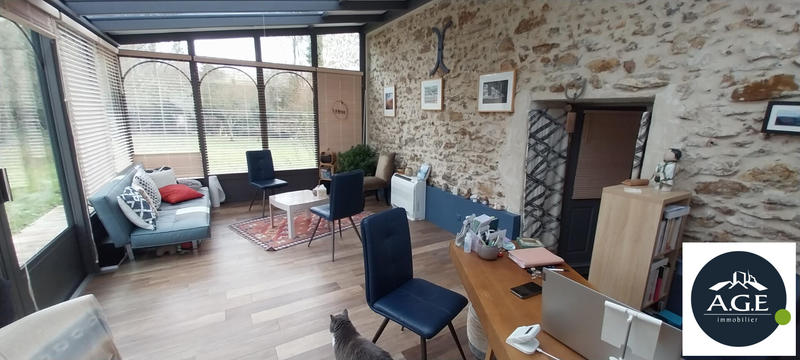 Maison - 200 m² - 5 pièces