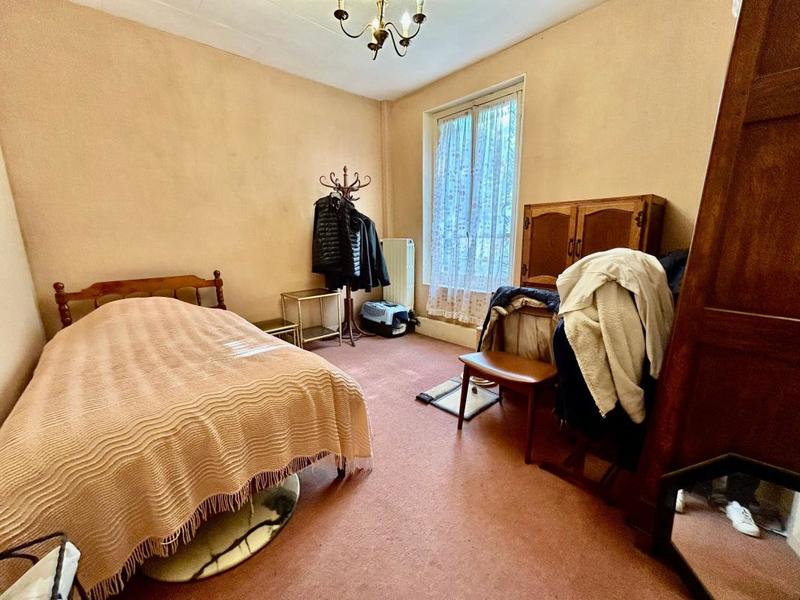 Maison - 152 m² - 7 pièces