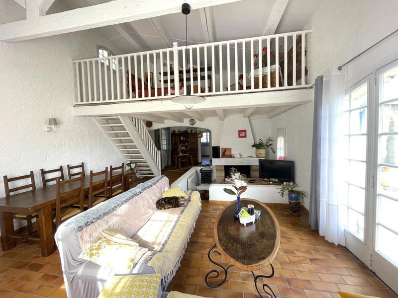 Maison - 158 m² - 6 pièces