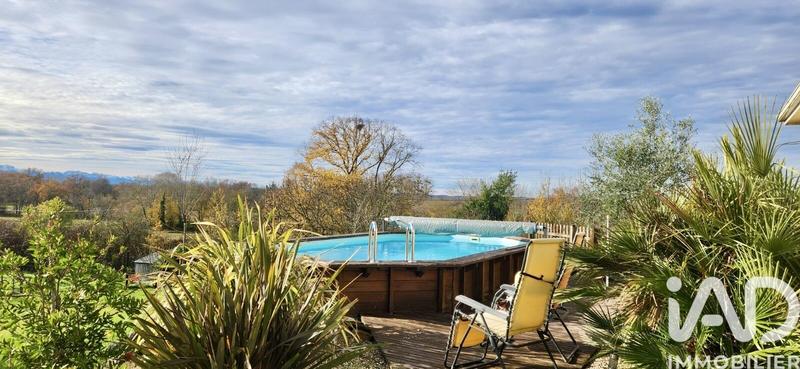 Maison - 140 m² - 6 pièces