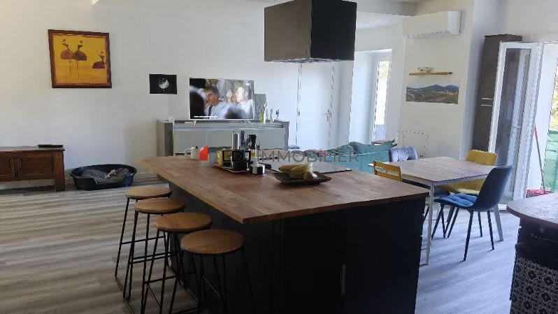 Appartement - 70 m² - 2 pièces