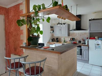 Maison - 96 m² - 4 pièces