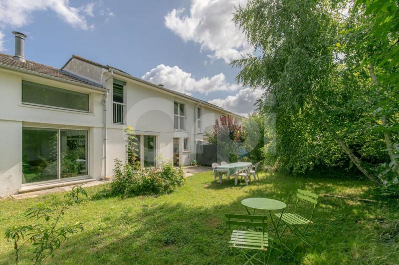 Maison - 154 m² - 6 pièces