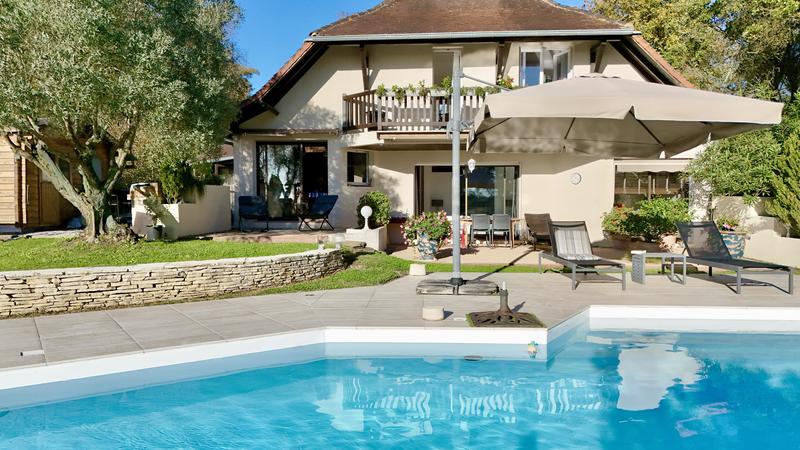 Maison d'architecte - 140 m² - 5 pièces