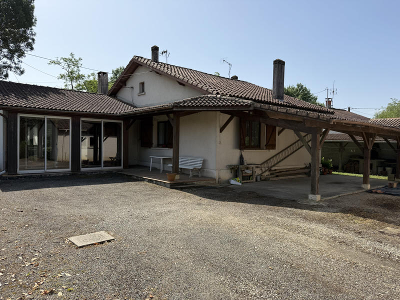 Maison de village - 116 m² - 6 pièces