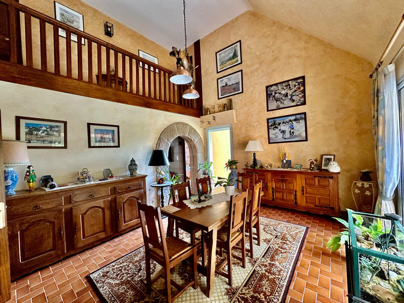 Maison contemporaine - 157 m² - 6 pièces