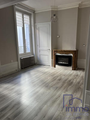 Appartement - 64 m² - 3 pièces