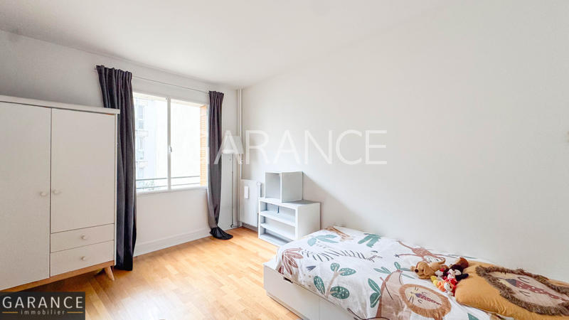Appartement - 75 m² - 4 pièces
