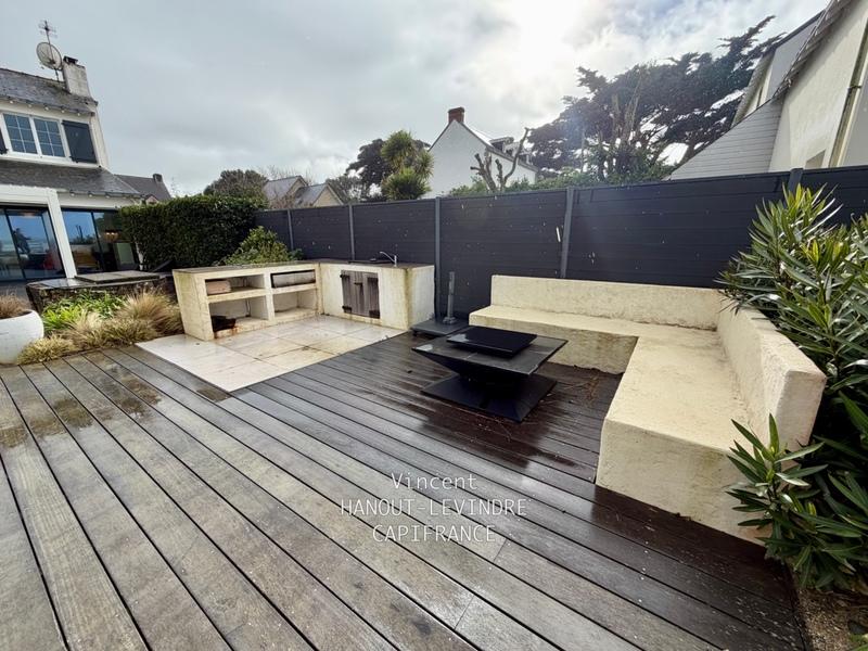 Maison - 149 m² - 8 pièces