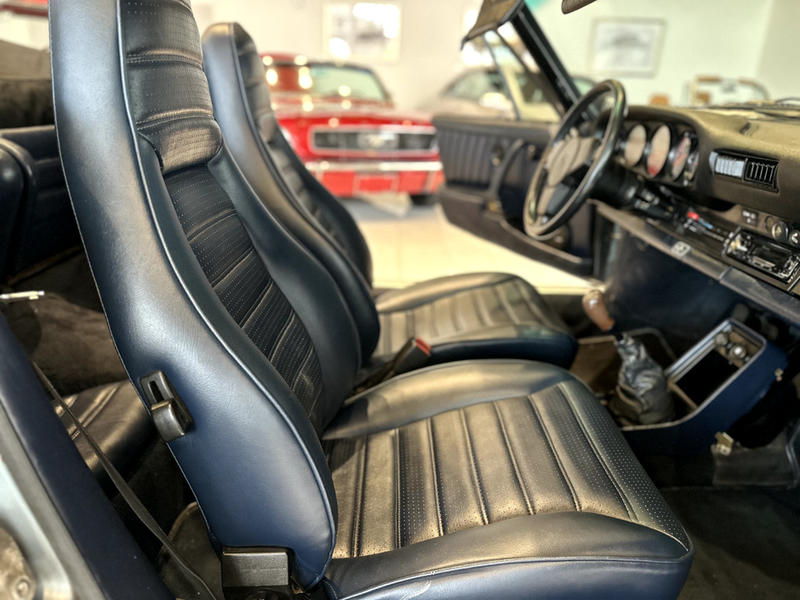 Porsche 911 Cabriolet