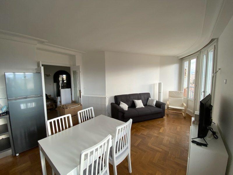 Appartement - 83 m² - 5 pièces