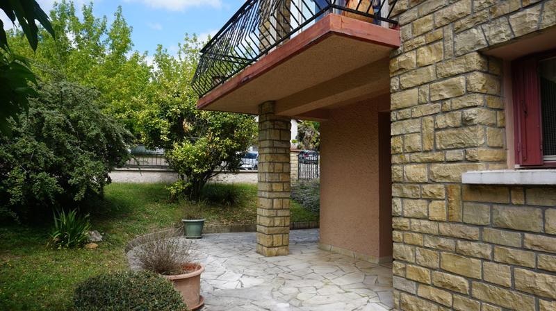 Maison - 141 m² - 8 pièces