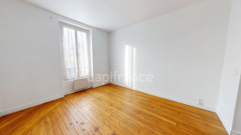 Studio - 24 m² - 1 pièce
