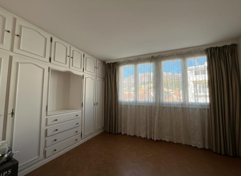 Appartement - 92 m² - 4 pièces