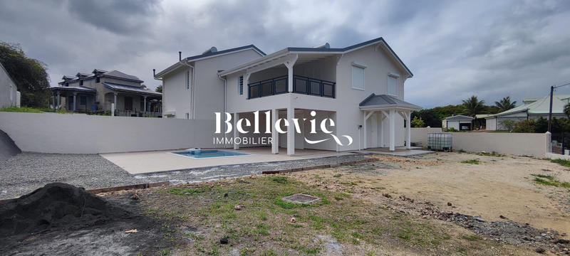 Maison - 115 m² - 4 pièces