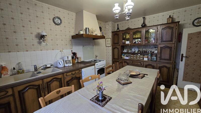 Maison - 125 m² - 8 pièces