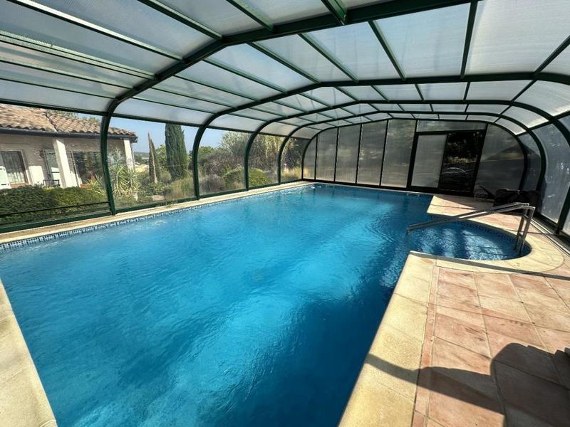 Maison - 199 m² - 6 pièces