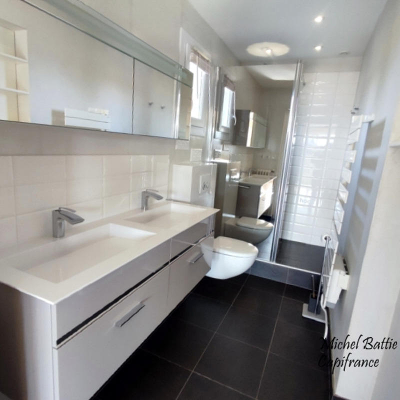 Maison - 192 m² - 8 pièces