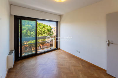 Appartement - 97 m² - 4 pièces