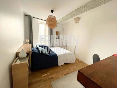 Loft - 150 m² - 5 pièces