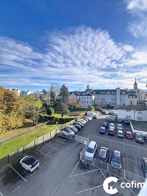 Appartement - 75 m² - 3 pièces