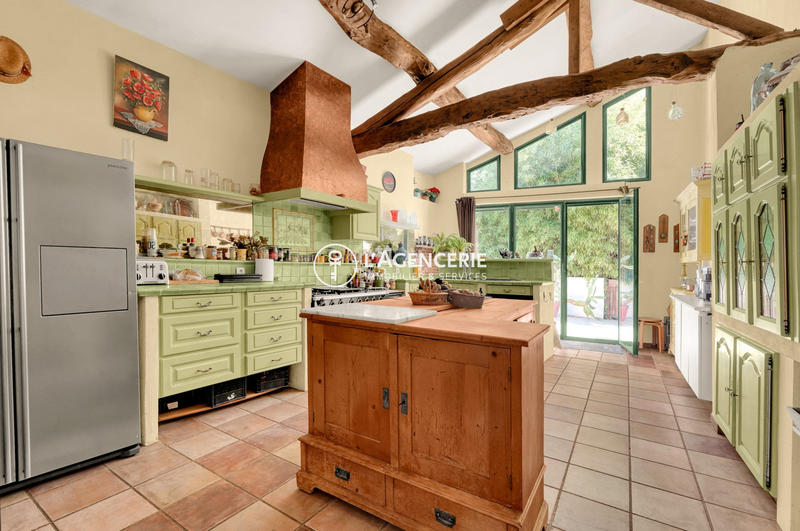 Ferme - 455 m² - 9 pièces