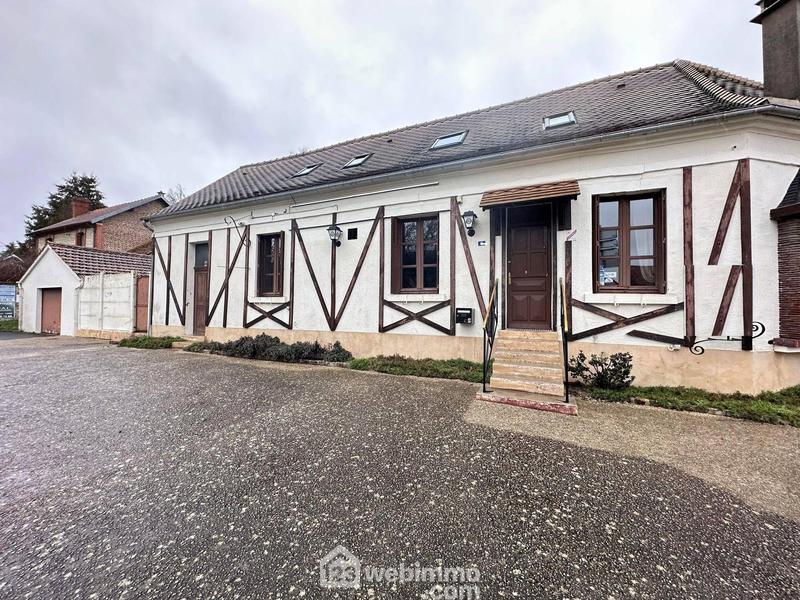 Maison - 205 m² - 7 pièces