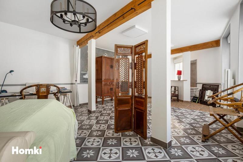 Maison de ville - 272 m² - 7 pièces