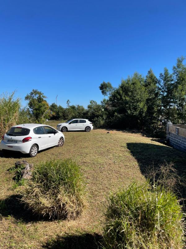 Terrain constructible - 1 366 m²