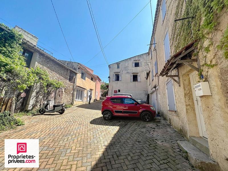 Maison - 96 m² - 5 pièces