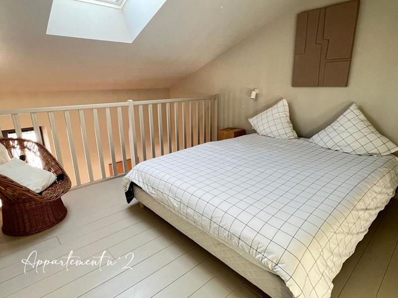 Immeuble - 110 m² - 6 pièces