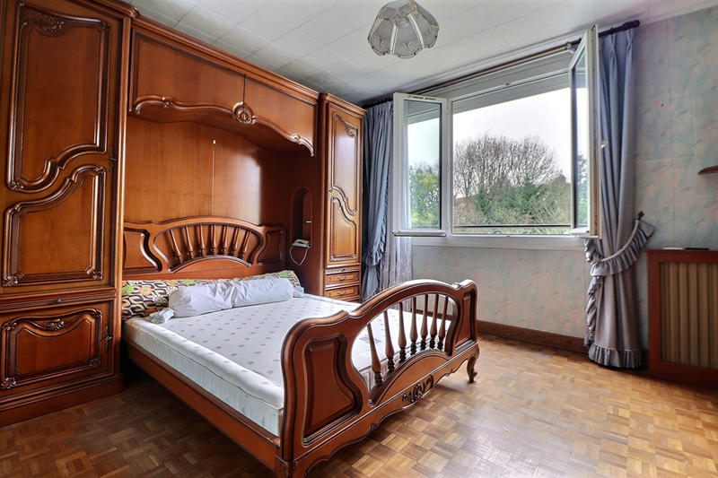 Maison - 134 m² - 8 pièces