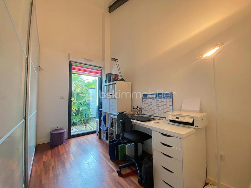 Loft - 124 m² - 4 pièces