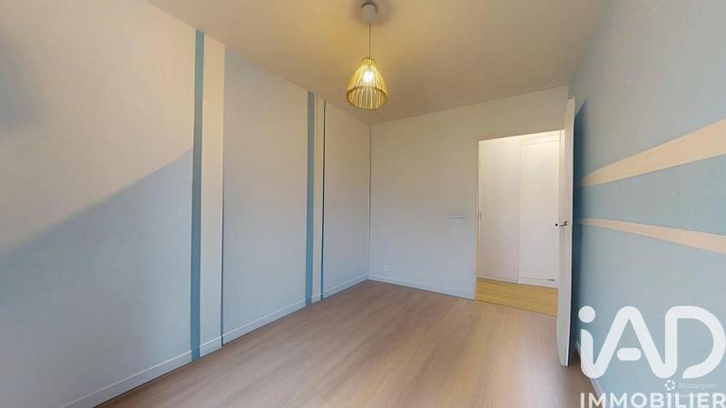 Appartement - 80 m² - 4 pièces