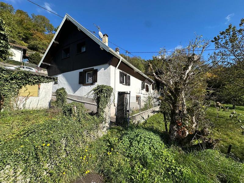 Maison de village - 80 m² - 5 pièces