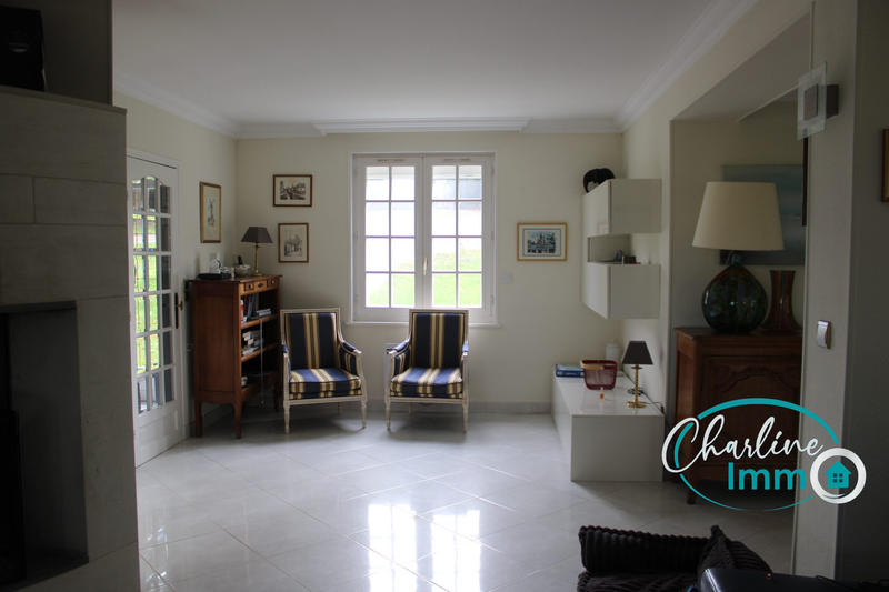 Maison - 209 m² - 6 pièces