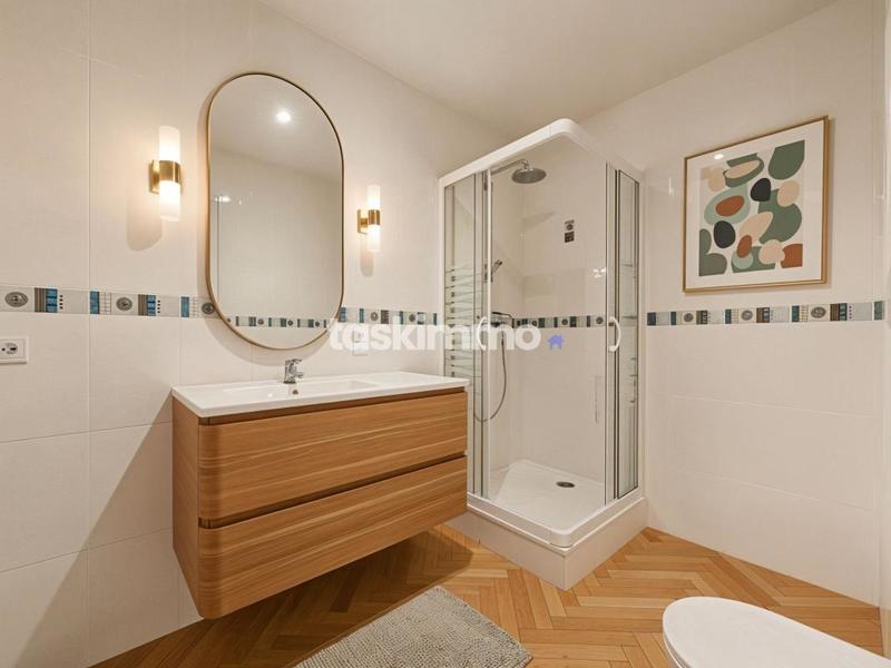 Appartement - 96 m² - 4 pièces