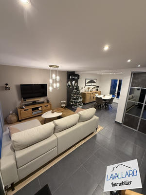 Maison - 120 m² - 5 pièces