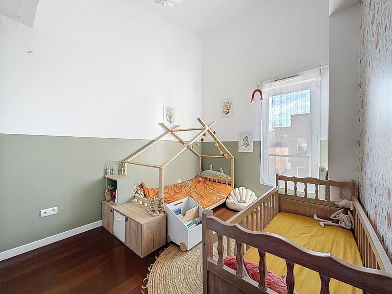 Appartement - 97 m² - 4 pièces