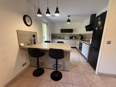 Maison - 112 m² - 5 pièces