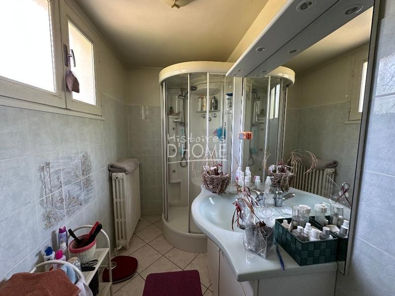 Pavillon - 90 m² - 4 pièces