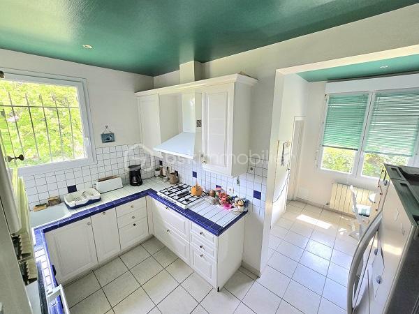 Maison - 170 m² - 6 pièces