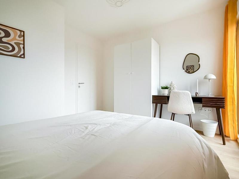 Chambre - 11 m² - 1 pièce