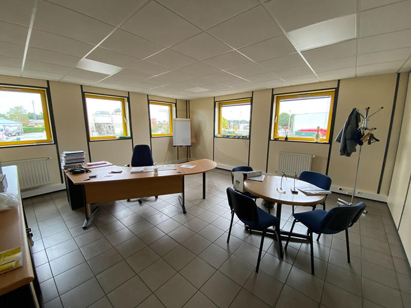 Bureau - 423 m²