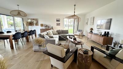 Villa - 192 m² - 6 pièces