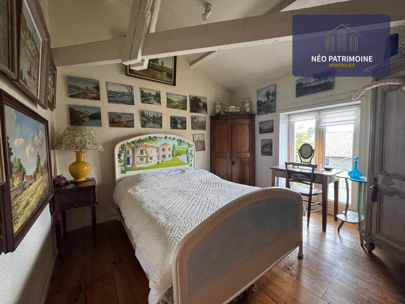 Maison ancienne - 300 m² - 12 pièces