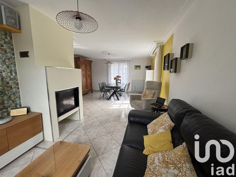 Maison - 141 m² - 5 pièces