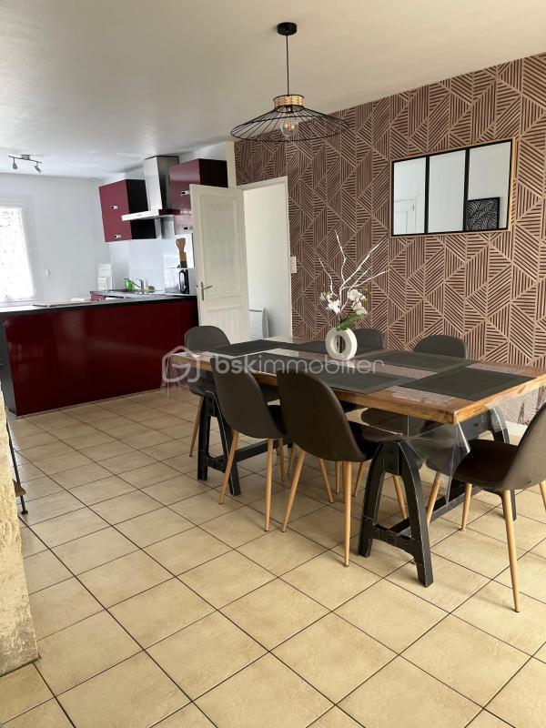 Maison - 88 m² - 4 pièces