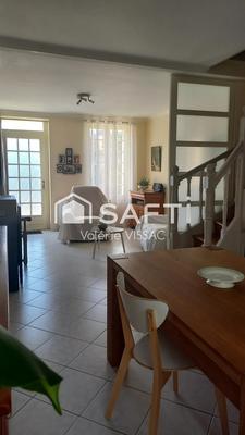 Maison - 104 m² - 6 pièces